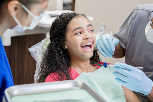 Best Broken or Chipped Tooth Repair in Crest View Heights, NY